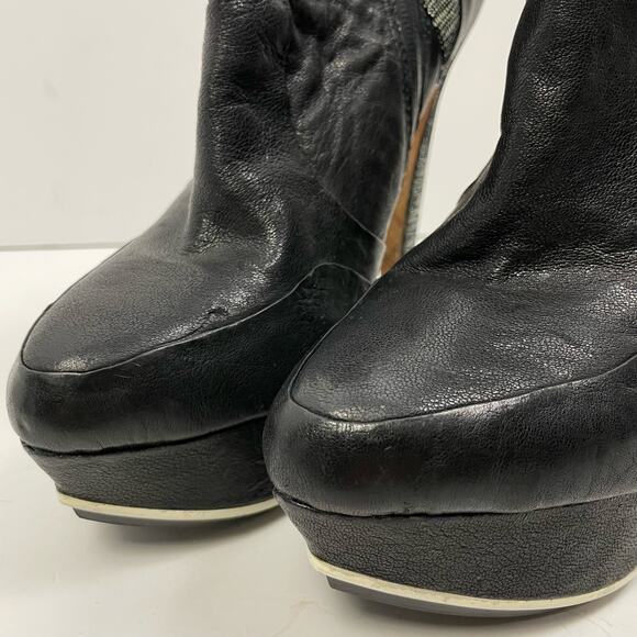 L.A.M.B. | Dorene Black Leather High Stiletto Heel Platform Booties - Picture 6 of 9
